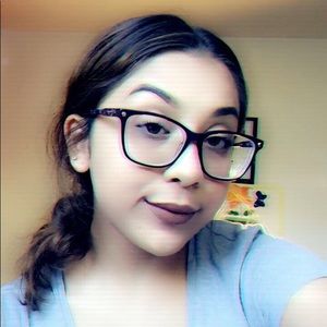 Meet your Posher, Sofia